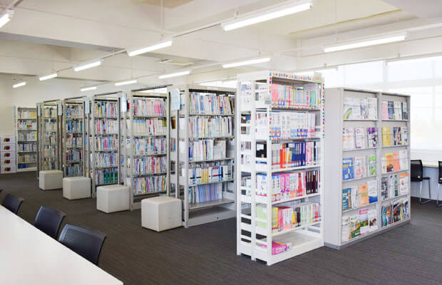 看護専用図書館